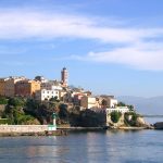 Corse : comment s'adapter au libertinage sur l'île de beauté