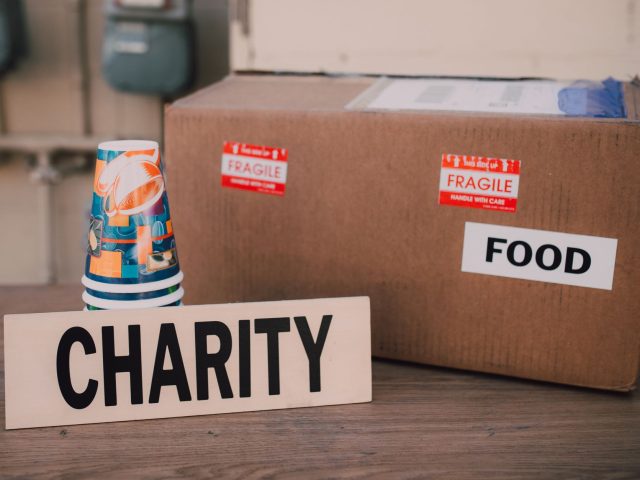 Comment bénéficier de la réduction des taxes sur les donations familiales ?
